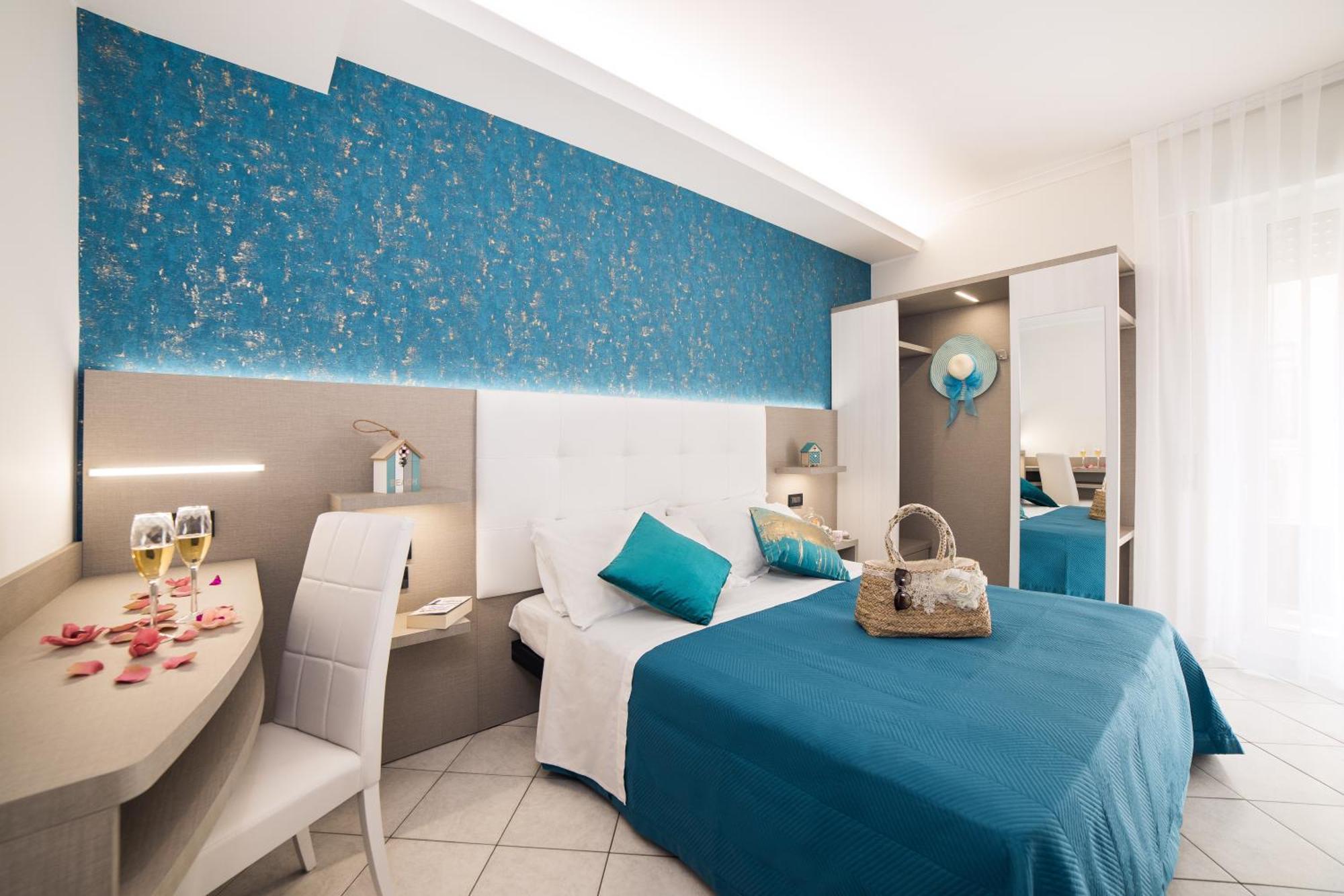 Viva Beach Hotel Rimini Exterior photo